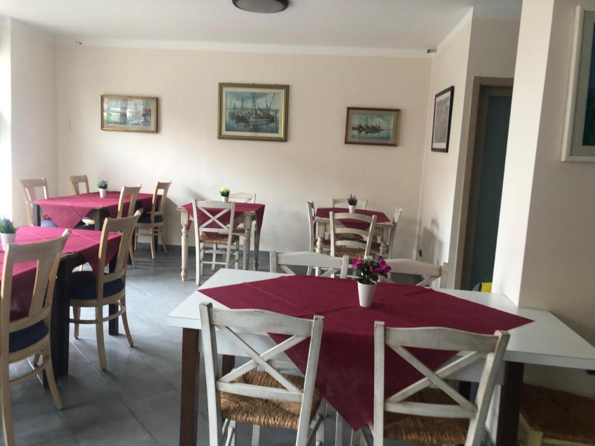 Hotel Taj Bettolle Ngoại thất bức ảnh
